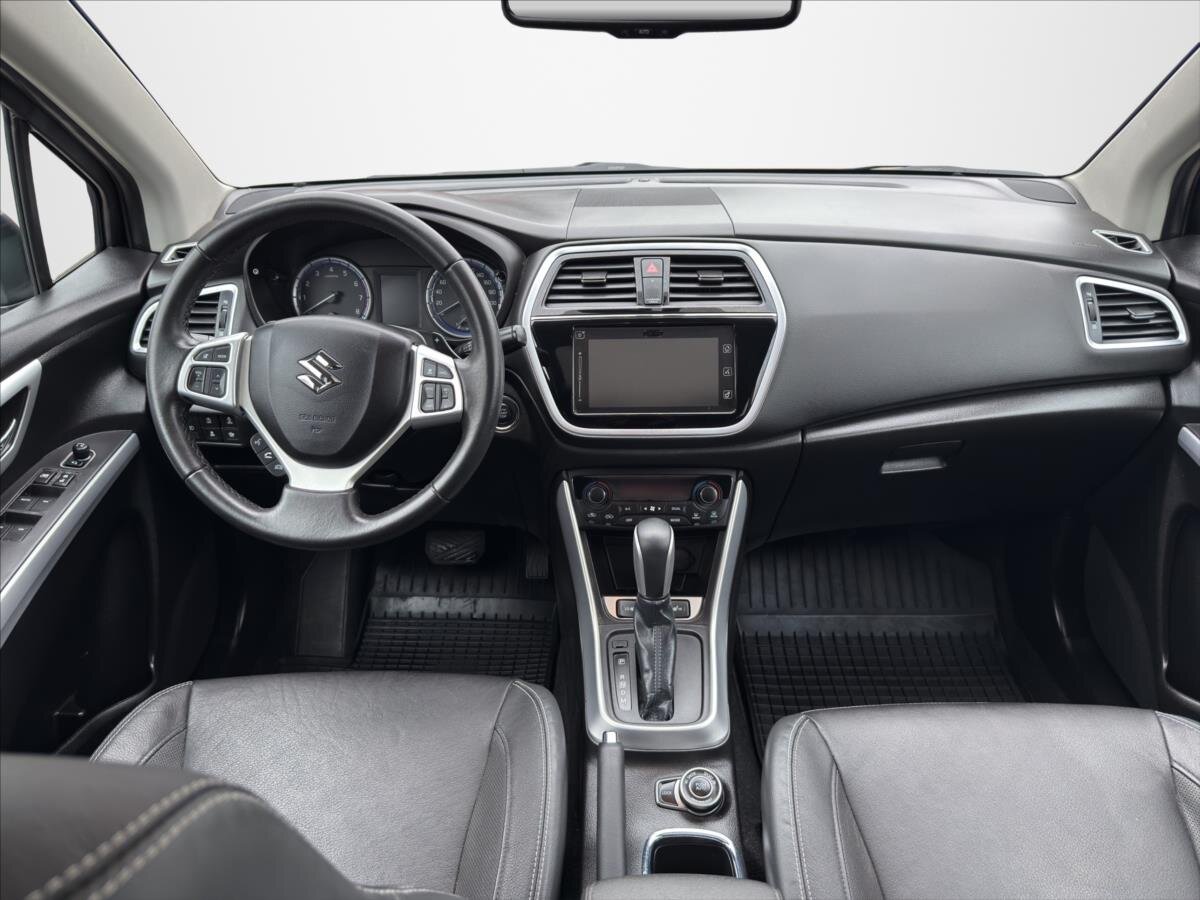 Suzuki SX4 S-Cross SUV / Terénní 1,4 l 103 kw