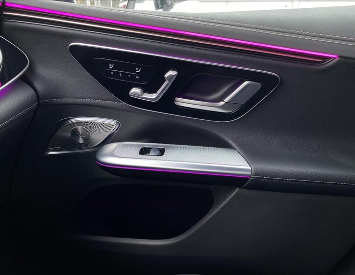 Mercedes-Benz EQE SUV / Terénní 0,0 300 kw