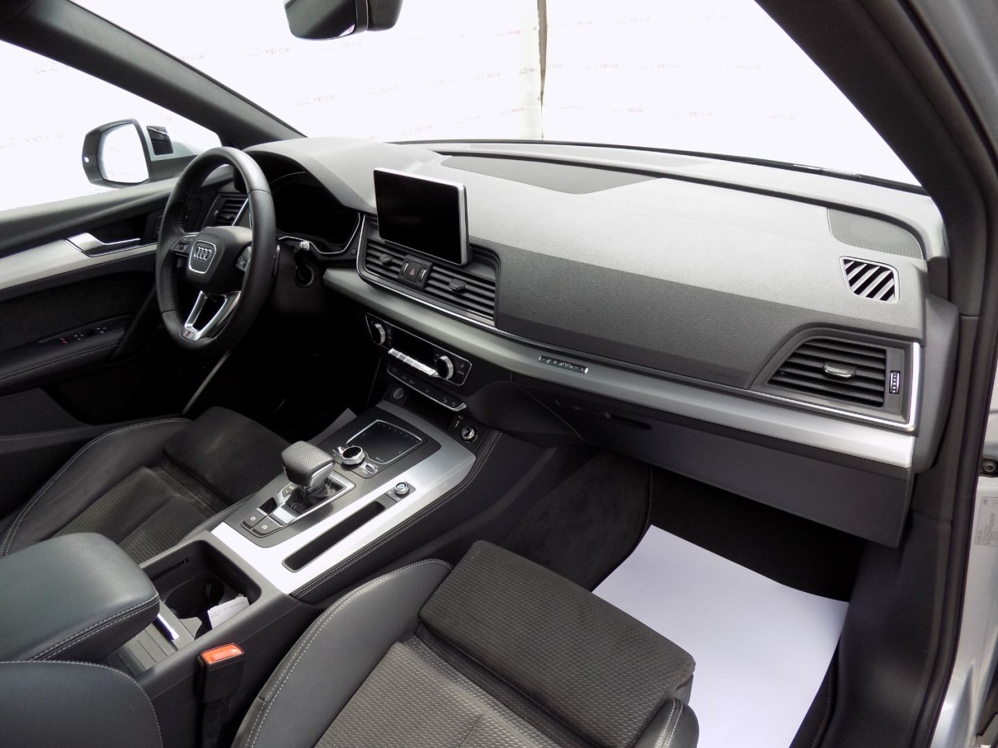 Audi Q5 SUV 2,0 l 140 kw