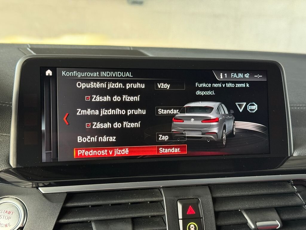 BMW X4 SUV / Terénní 2,0 l 170 kw