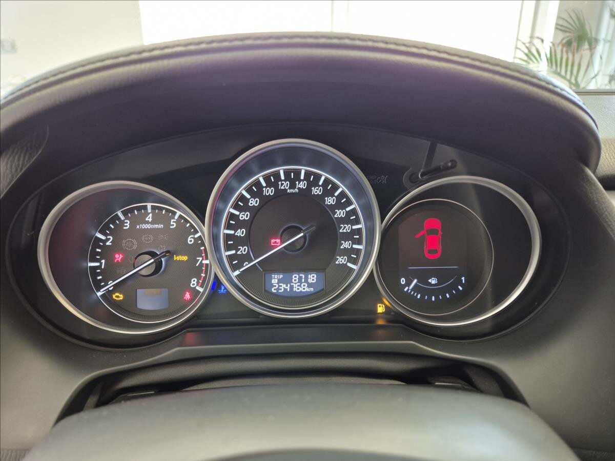 Mazda 6 Sedan 2,0 l 107 kw