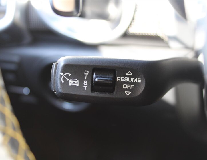 Porsche Cayenne SUV / Terénní 4,8 l 397 kw