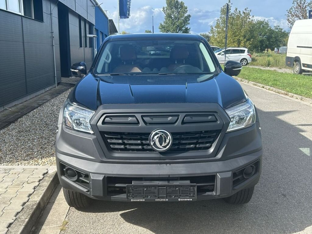 Dongfeng Ostatní Pick-up 2,3 l 120 kw