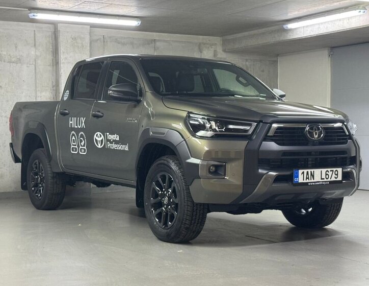 Toyota Hilux Pick-up 2,8 l 150 kw