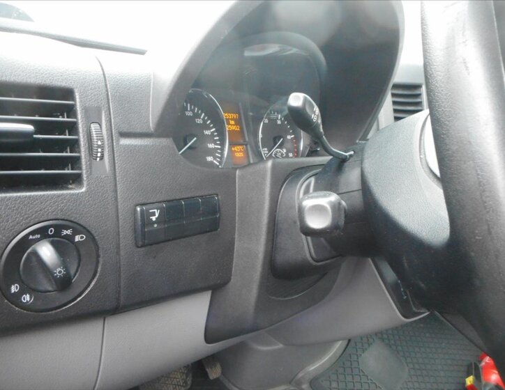 Mercedes-Benz Sprinter Skříň 2,1 l 120 kw