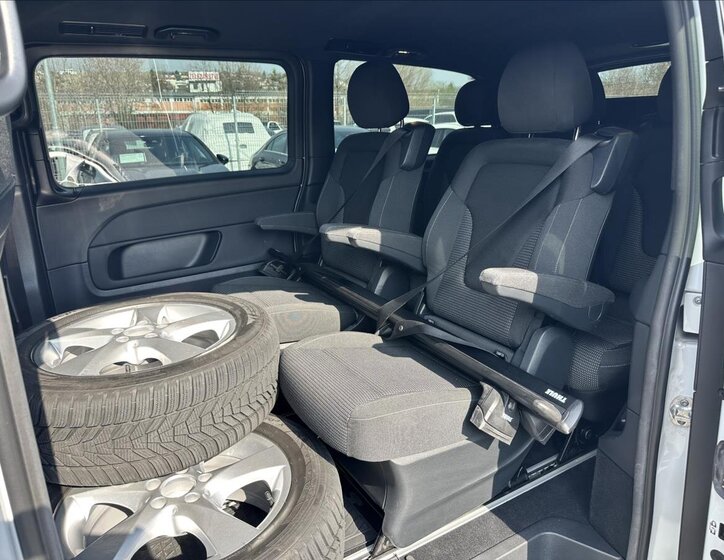 Mercedes-Benz Třídy V Kombi 2,0 l 176 kw