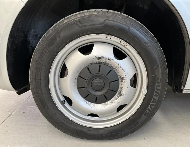 Volkswagen Transporter 26