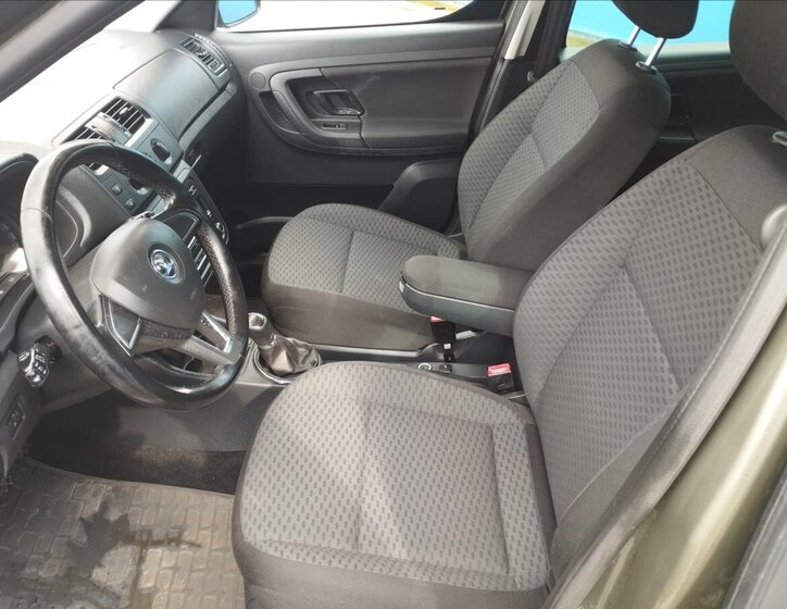 Škoda Roomster MPV 1,2 l 63 kw