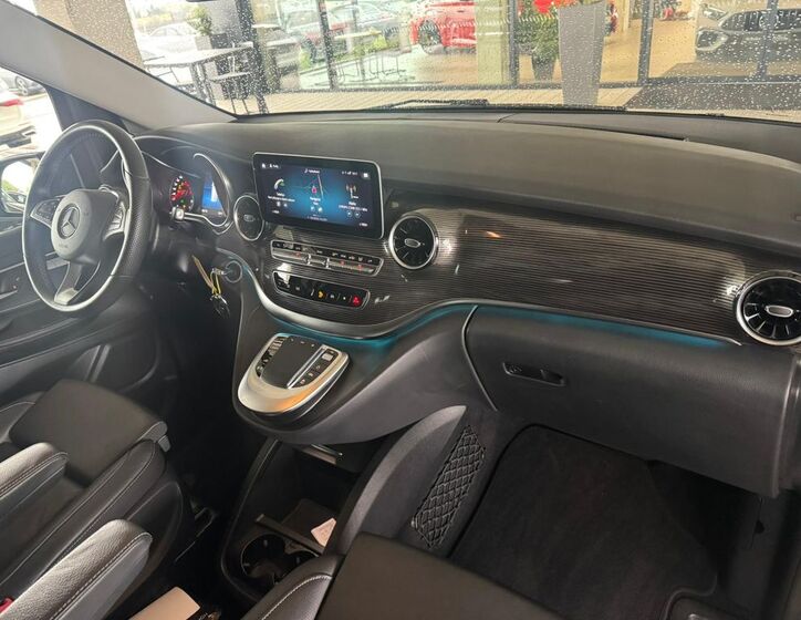 Mercedes-Benz Třídy V 17