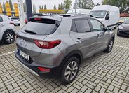 KIA Stonic SUV 1,2 l 62 kw