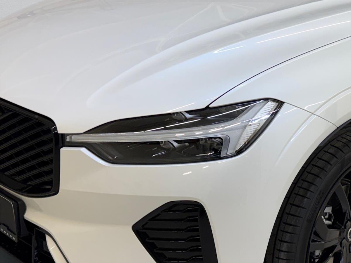 Volvo XC60 SUV / Terénní 2,0 l 184 kw