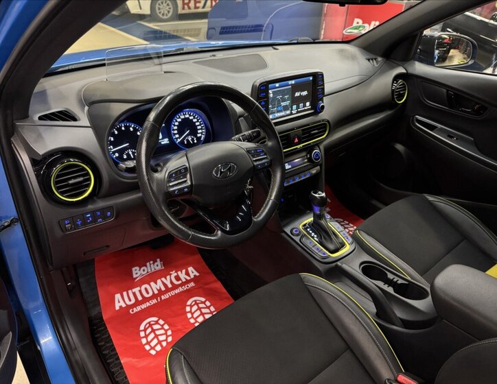 Hyundai Kona SUV / Terénní 1,6 l 130 kw
