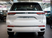 Jeep Grand Cherokee 4