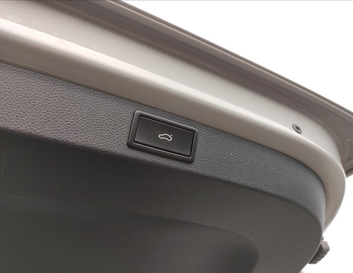 Škoda Karoq SUV 1,5 l 110 kw