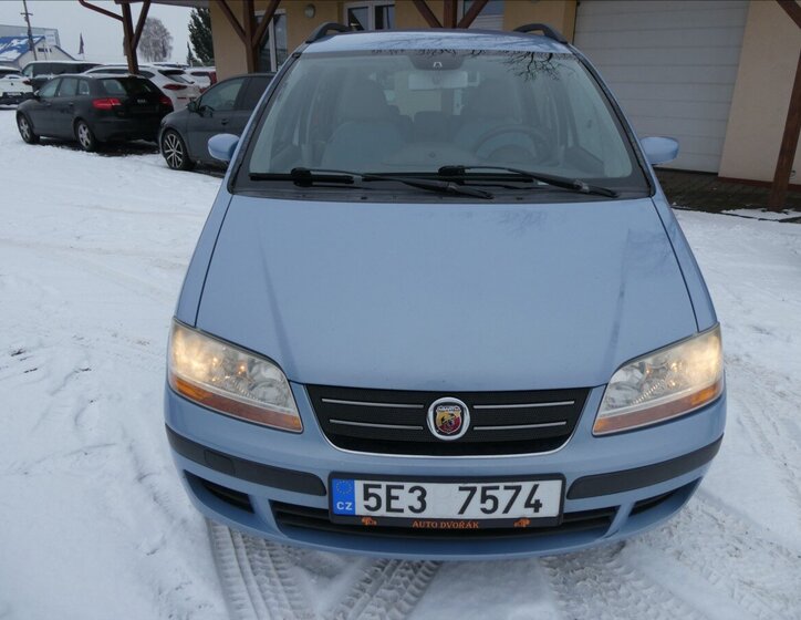 Fiat Idea Hatchback 1,4 l 70 kw