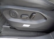 Volkswagen Touareg SUV / Terénní 3,0 l 210 kw