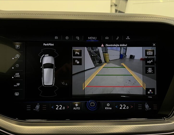 Volkswagen Touareg SUV / Terénní 3,0 l 210 kw