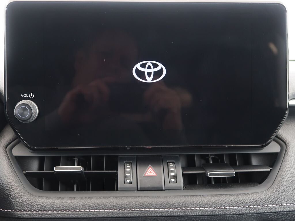 Toyota RAV4 Kombi 2,5 l 131 kw