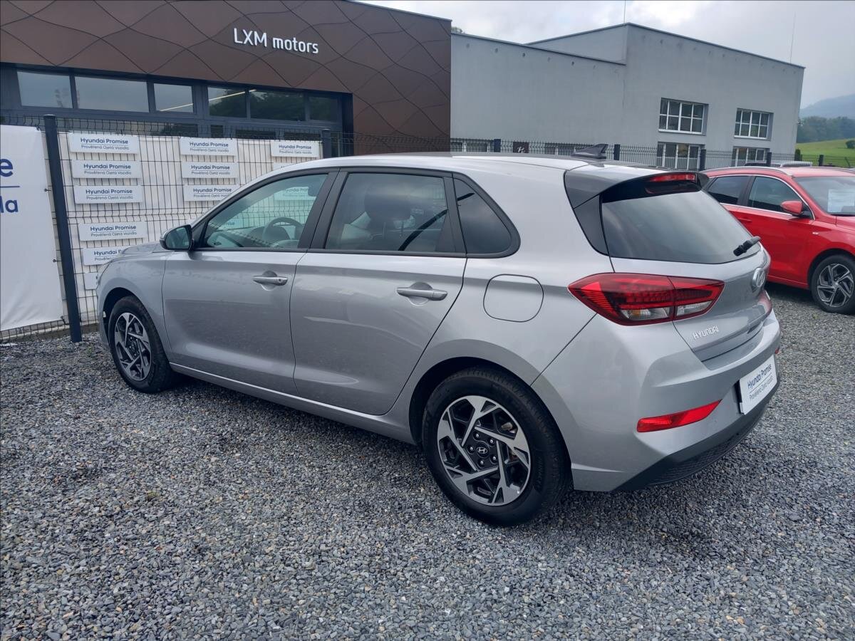 Hyundai i30 Hatchback 1,5 l 70 kw