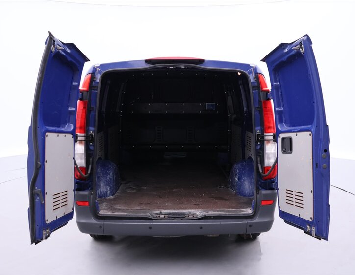 Mercedes-Benz Vito 9