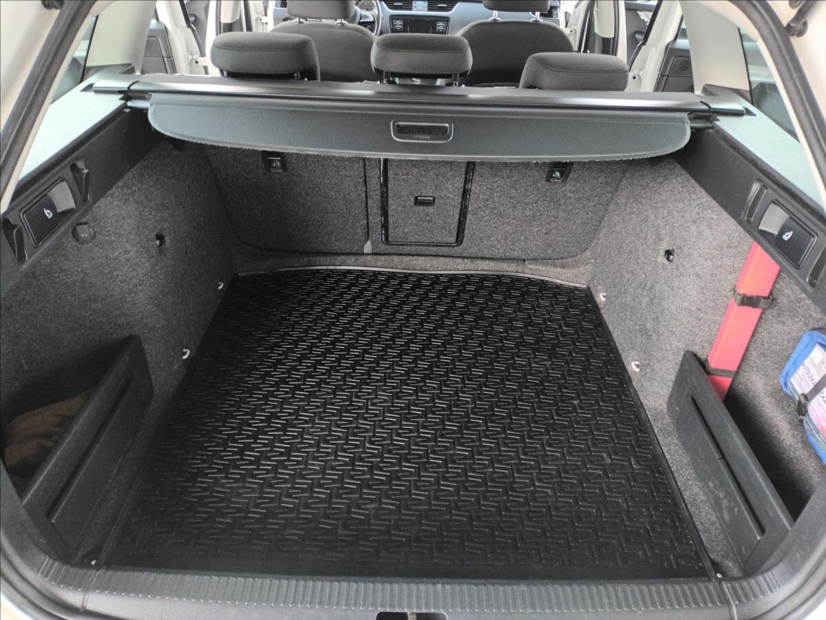 Škoda Octavia Kombi 2,0 l 110 kw