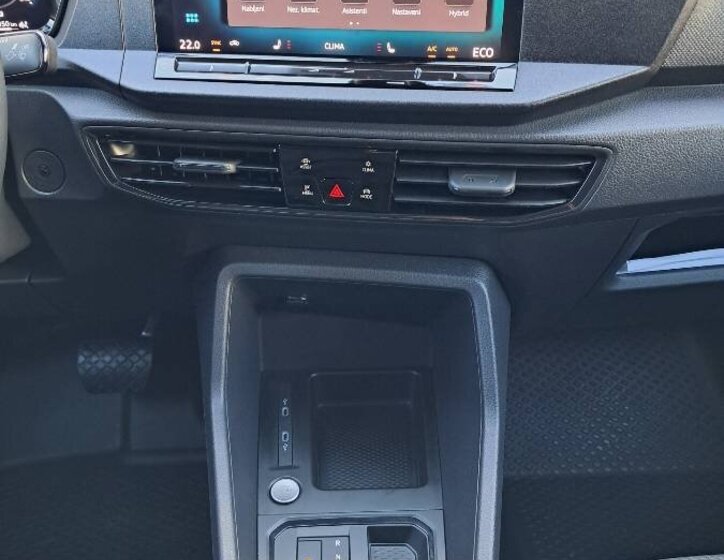 Volkswagen Caddy Skříň 1,5 l 85 kw