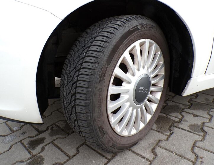 Fiat 500 Hatchback 1,2 l 51 kw