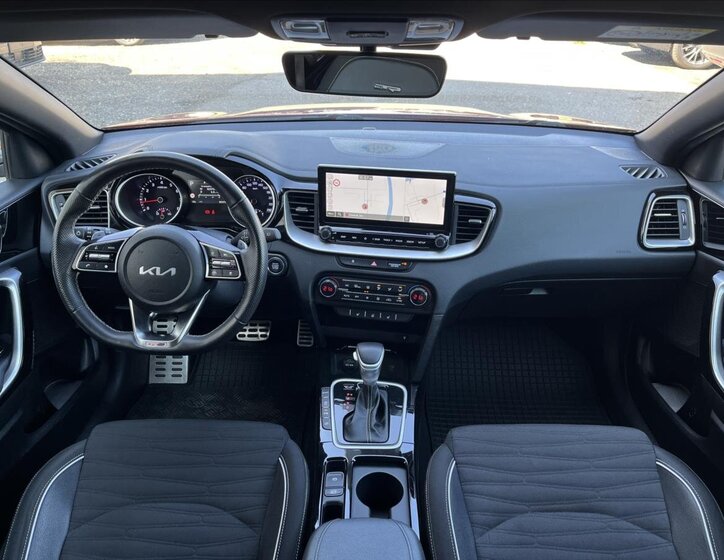 KIA Ceed Kombi 1,5 l 117 kw