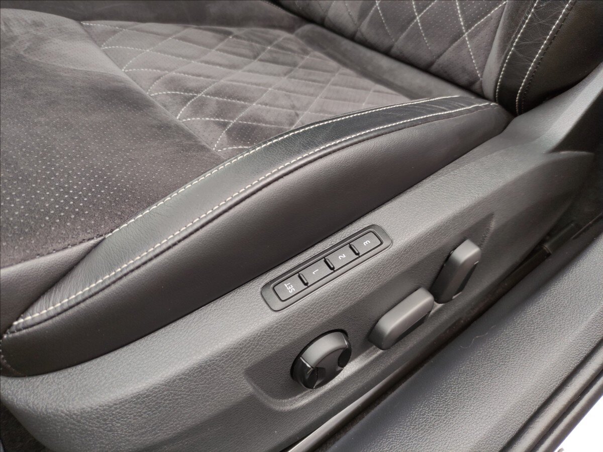 Škoda Superb Kombi 2,0 l 110 kw