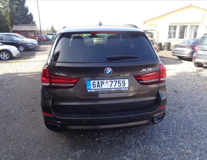BMW X5 Kombi 2,0 l 180 kw