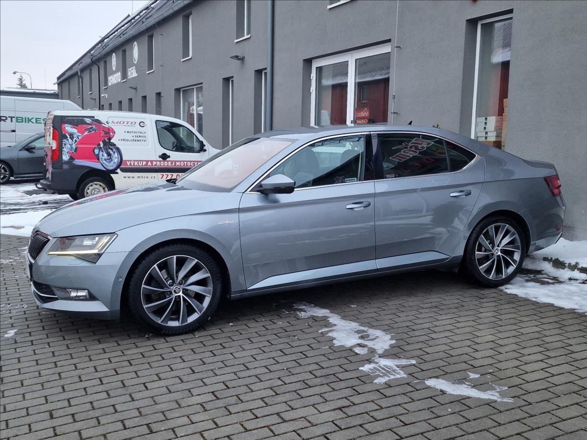 Škoda Superb Liftback 2,0 l 140 kw
