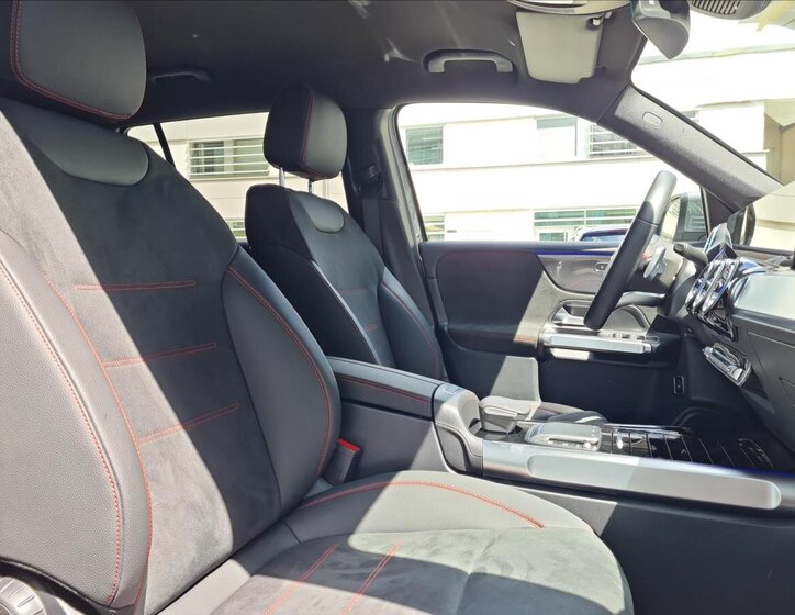 Mercedes-Benz GLB 15