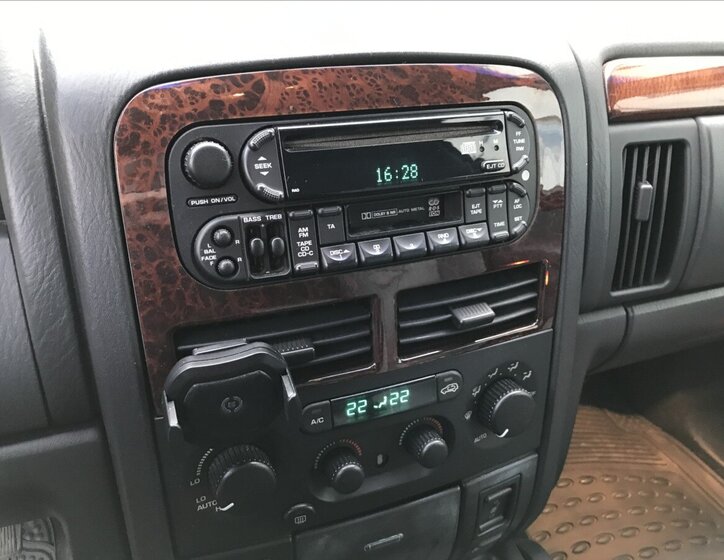 Jeep Grand Cherokee Ostatní 2,7 l 120 kw