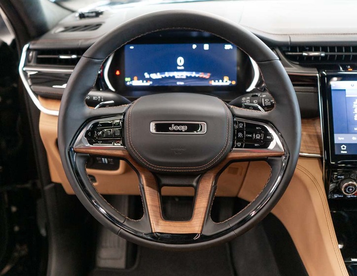 Jeep Grand Cherokee 19