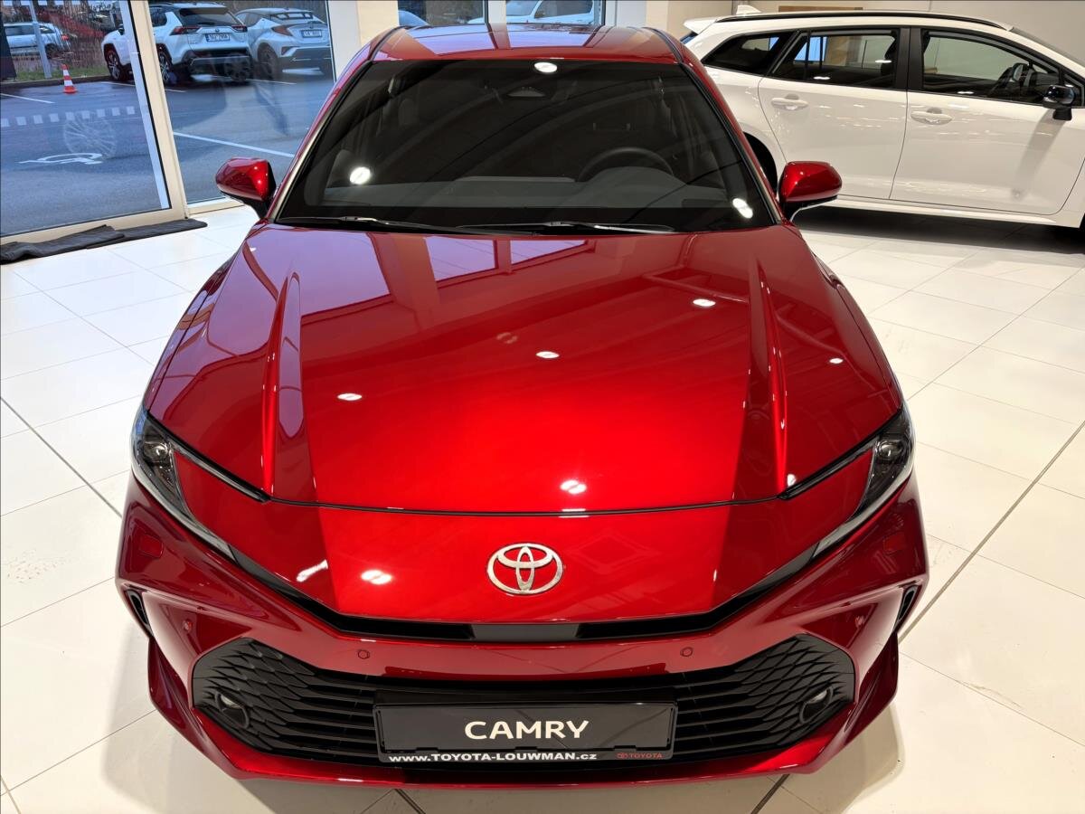 Toyota Camry Sedan 2,5 l 170 kw