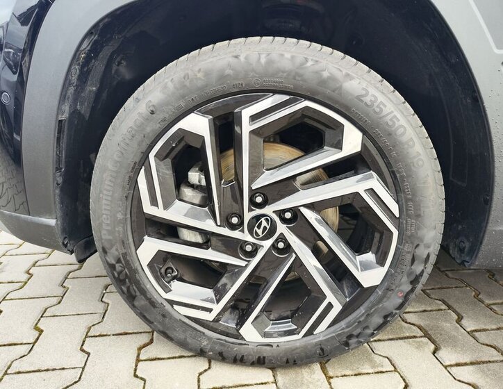 Hyundai Tucson SUV 1,6 l 118 kw