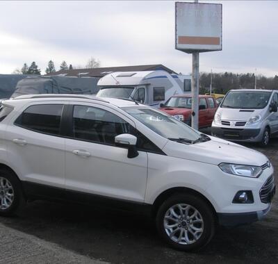 Ford EcoSport 4