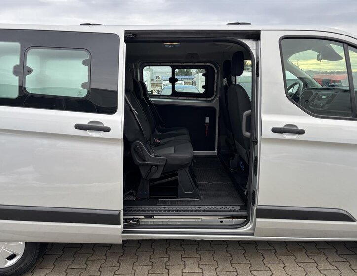 Ford Transit Custom 14
