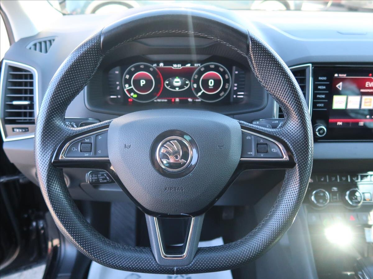 Škoda Karoq SUV / Terénní 1,6 l 85 kw