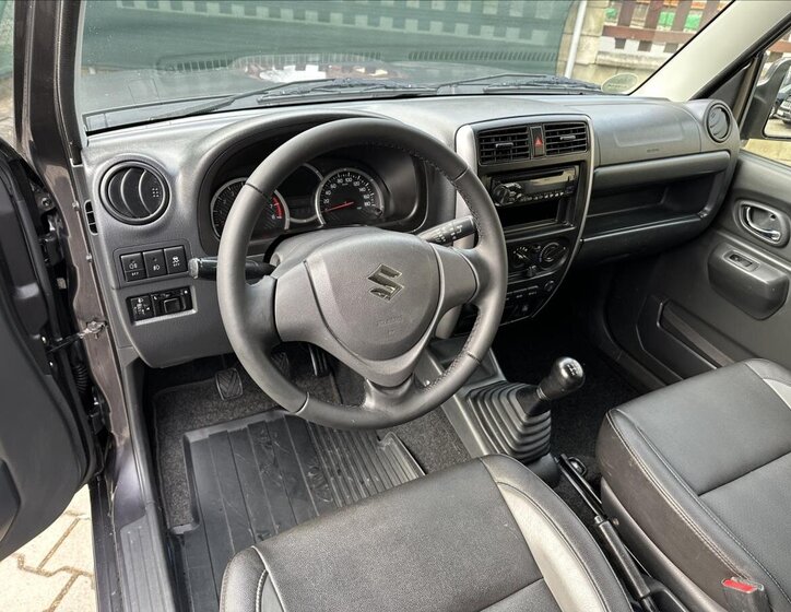 Suzuki Jimny SUV / Terénní 1,3 l 63 kw