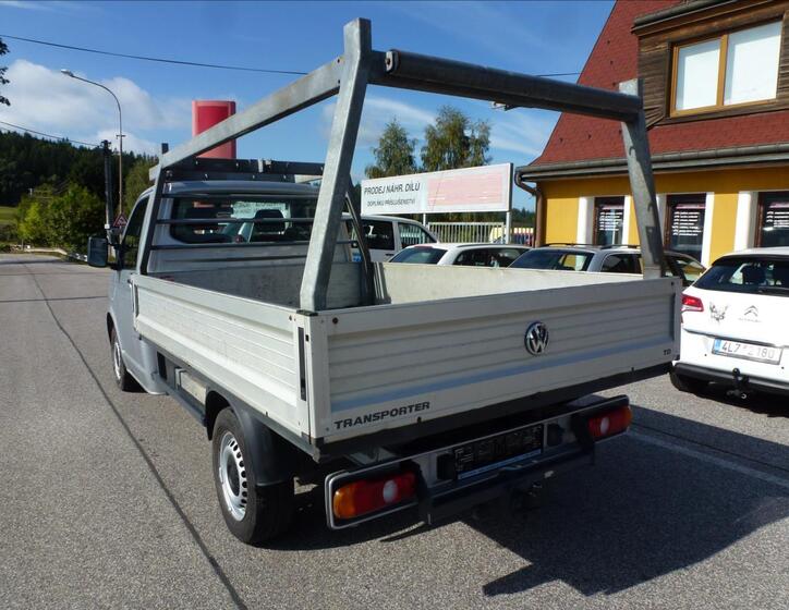 Volkswagen Transporter 12