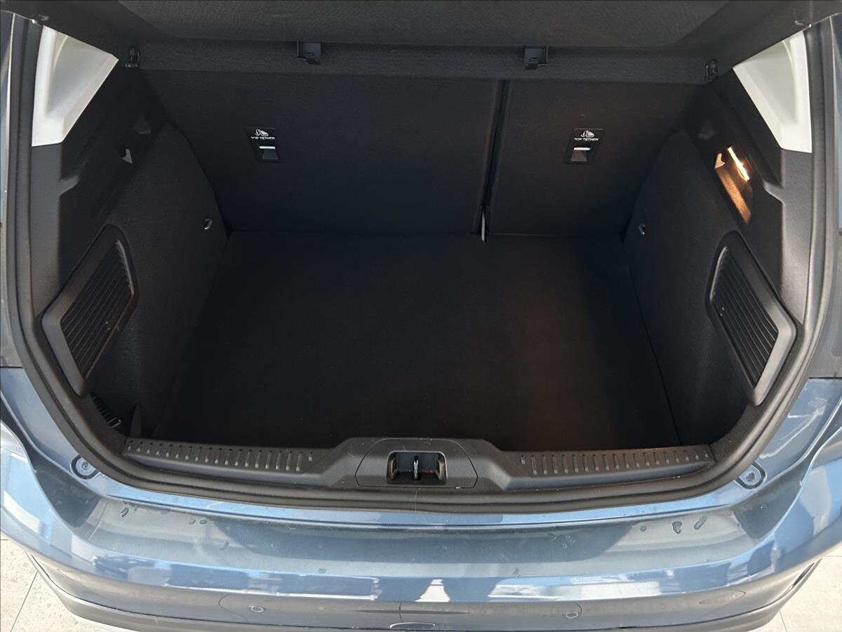 Ford Focus Hatchback 999,0 92 kw