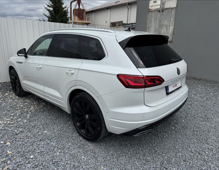 Volkswagen Touareg Kombi 3,0 l 210 kw