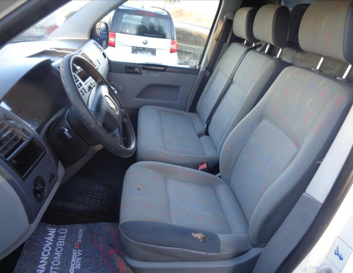 Volkswagen Transporter 14