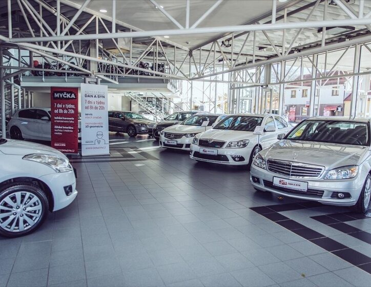 Peugeot 5008 MPV 1,6 l 84 kw