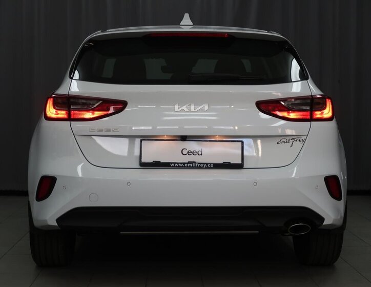 KIA Ceed 7