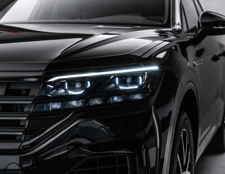 Volkswagen Touareg SUV / Terénní 3,0 l 210 kw
