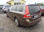 Volvo V70 6