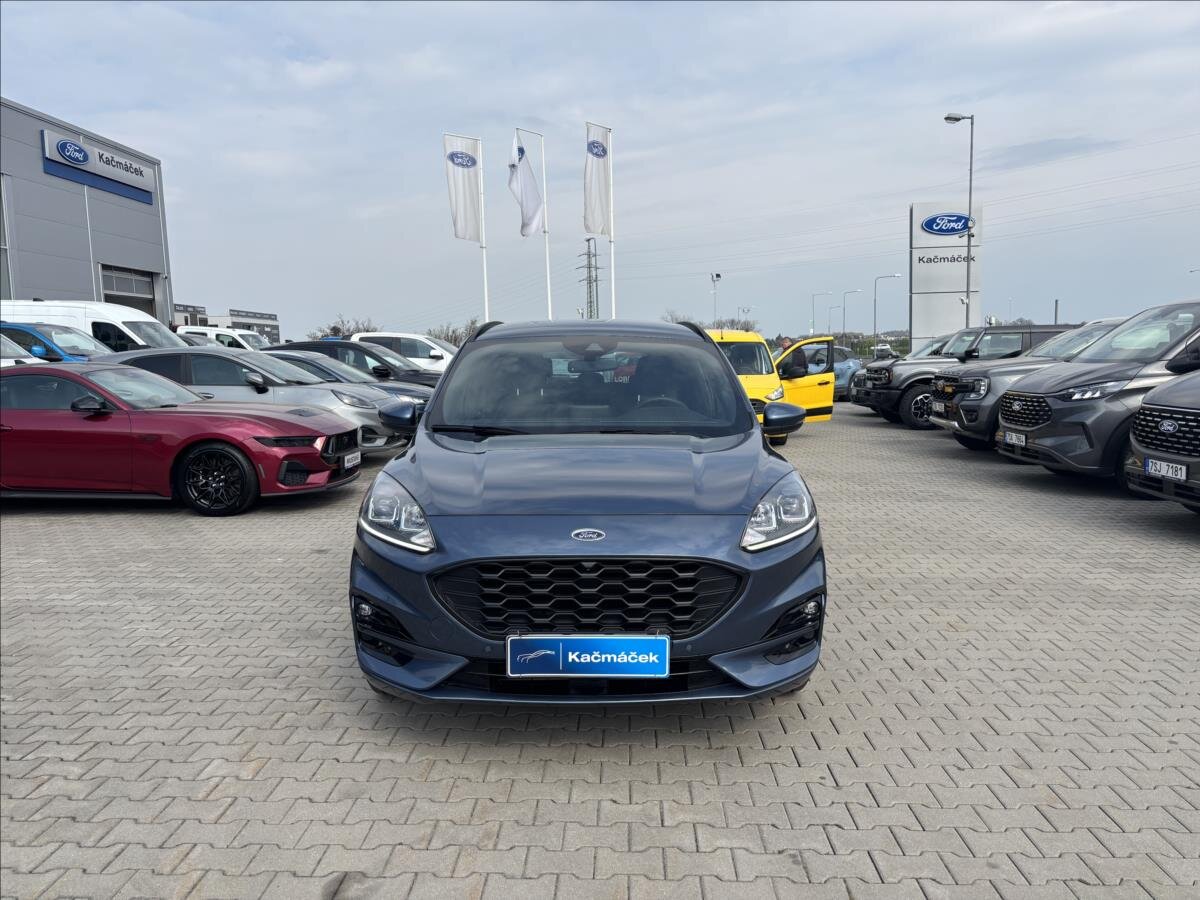 Ford Kuga SUV / Terénní 1,5 l 110 kw