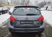 KIA Venga 5